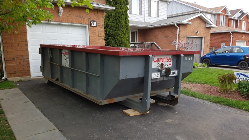 Benefits of Renting a Dumpster for Your Home Renovations